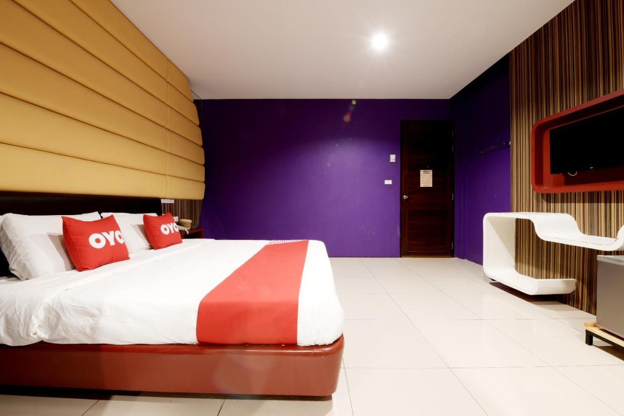 Sriracha Hotel And Spa Ban Huai Yai Phrom Exterior foto