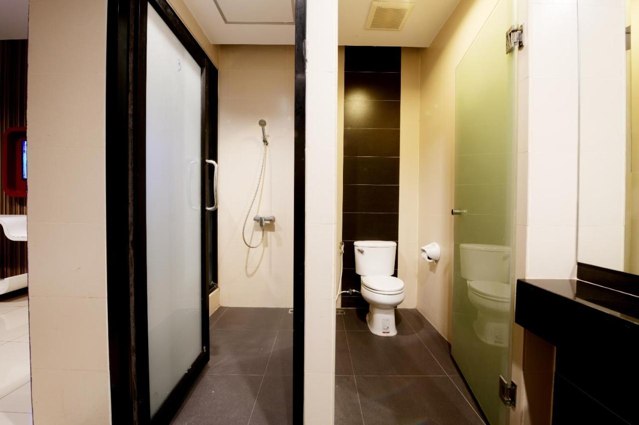 Sriracha Hotel And Spa Ban Huai Yai Phrom Exterior foto
